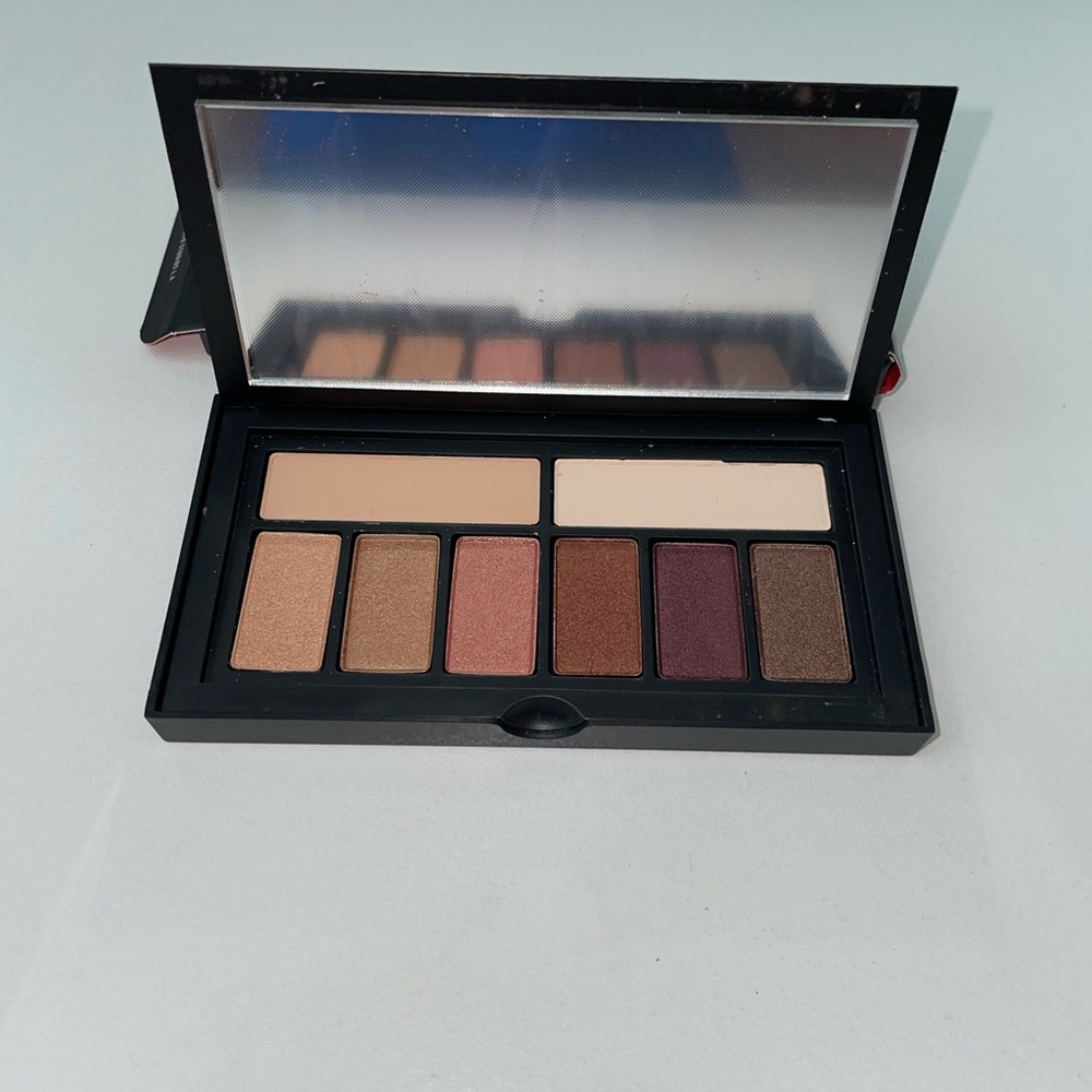 SMASHBOX 💜 - Picture 1 of 3